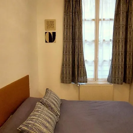 Burdigala Homes - Les De La Devise Apartment *