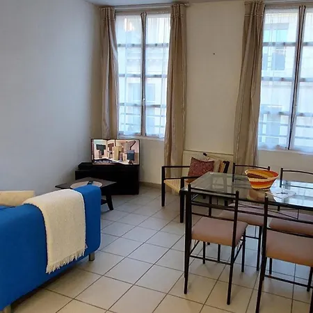 Appartement T2 Meuble - Location 1 A 3 Mois - Centre Bordeaux