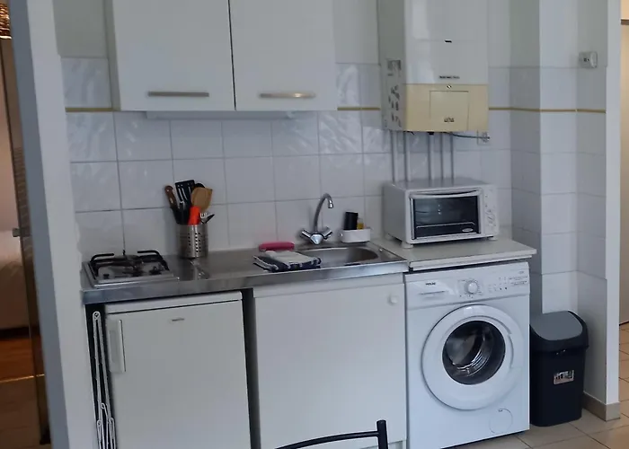 Appartement 1 T2 - Location Mensuelle - Centre